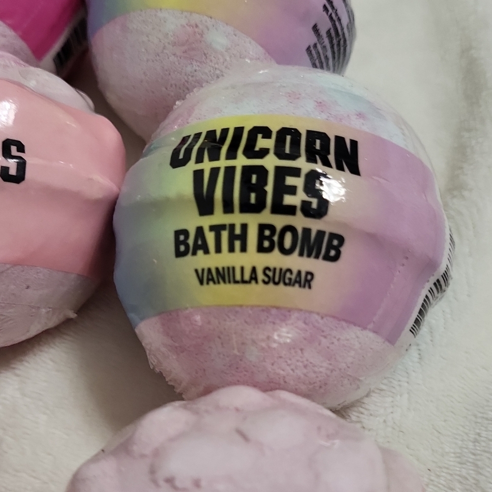 PINK Bath Bombs Spring Feels Unicorn Vibes Assorted Scents 4.6 oz lot of 11 - Picture 10 of 16